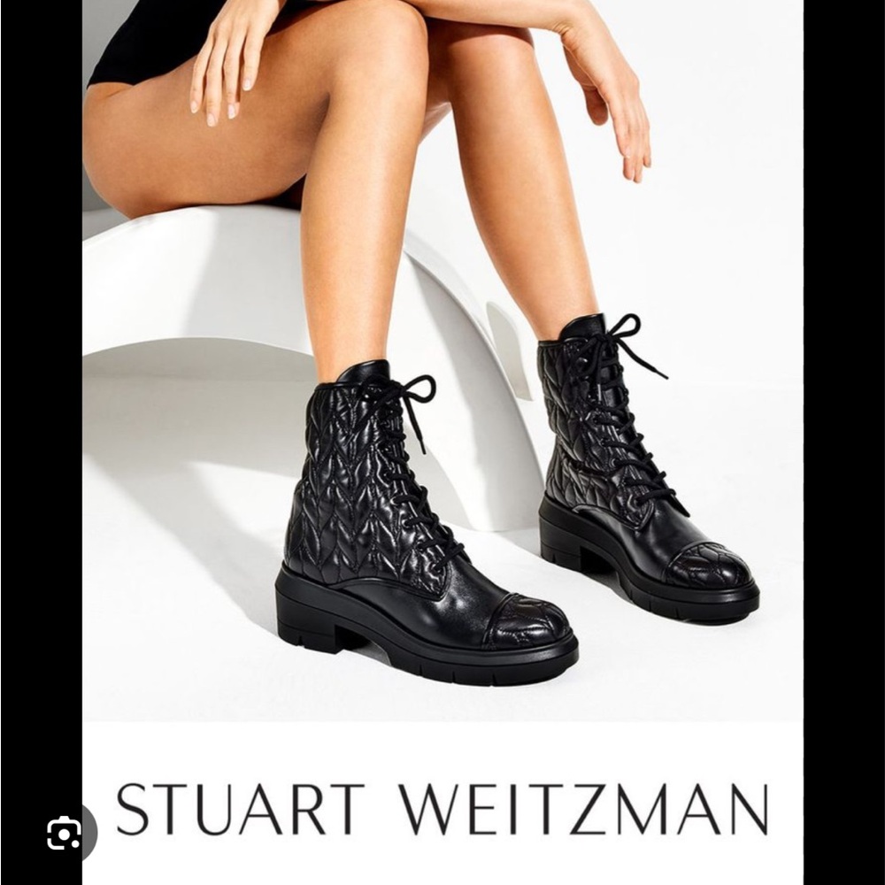 Stuart Weitzman NISHA QUILTED BOOTIE  Size 7